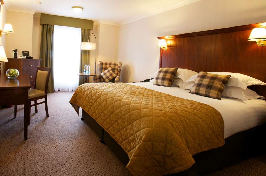 Clayton Hotel Ballsbridge Dublin Exterior photo